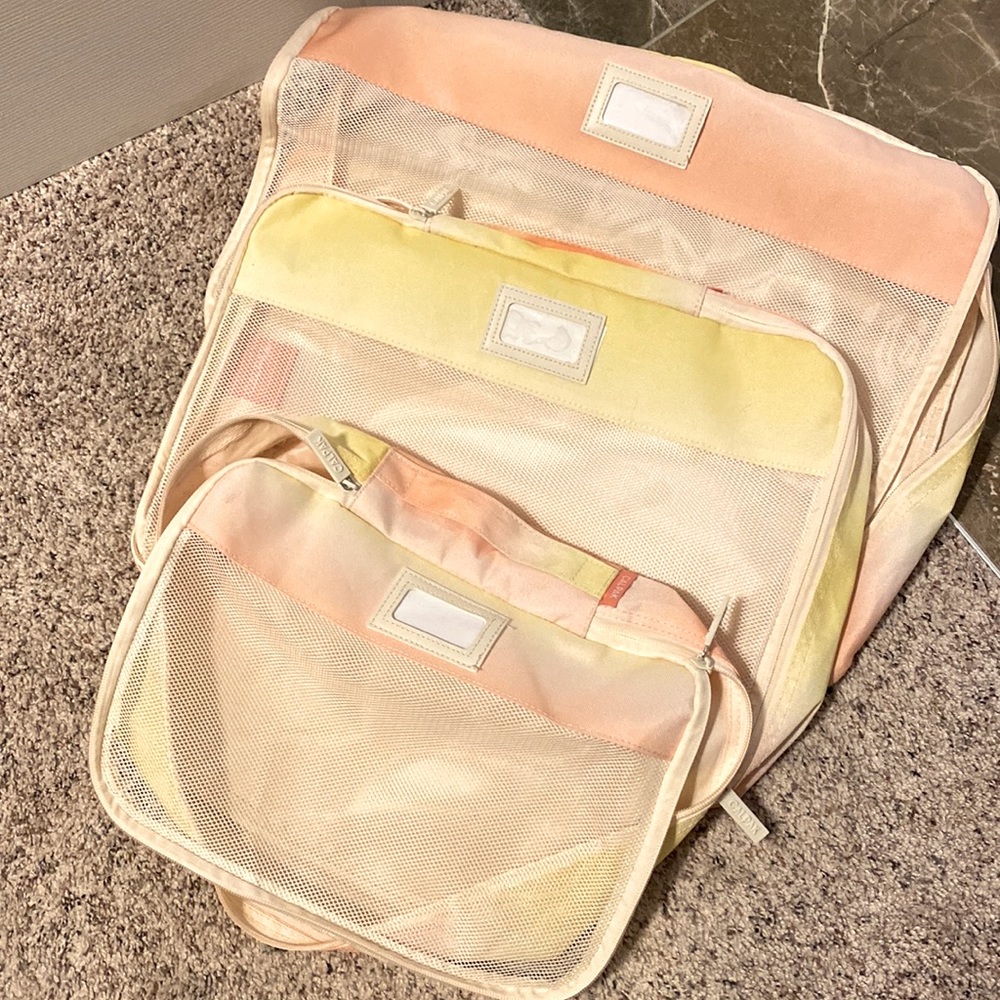 Packing Cubes